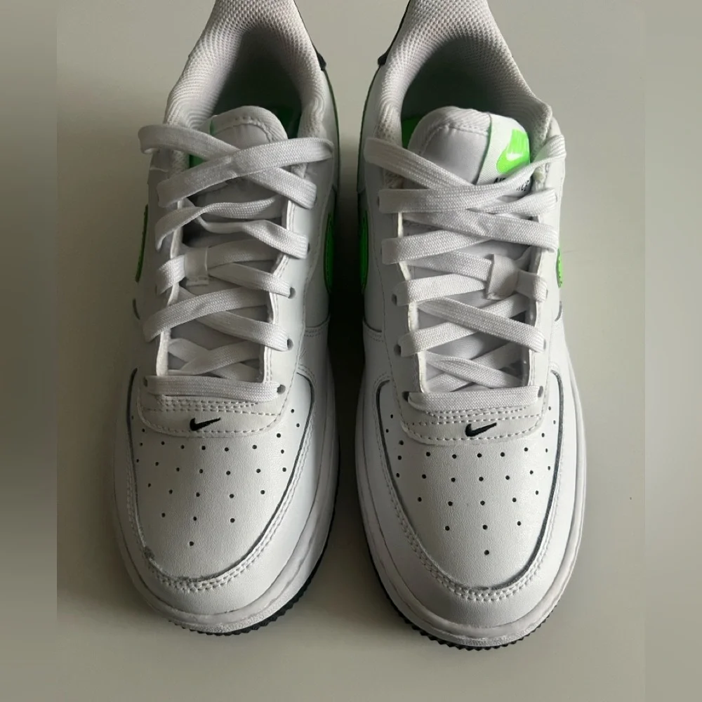 Nike Kids Air Force Sneakers with Neon Green‎ Swoosh